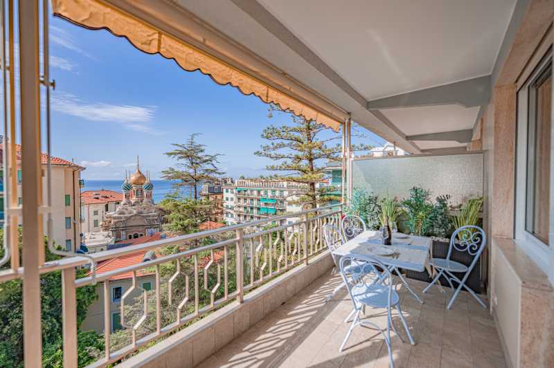 Penthouse de luxe à vendre à Sanremo.