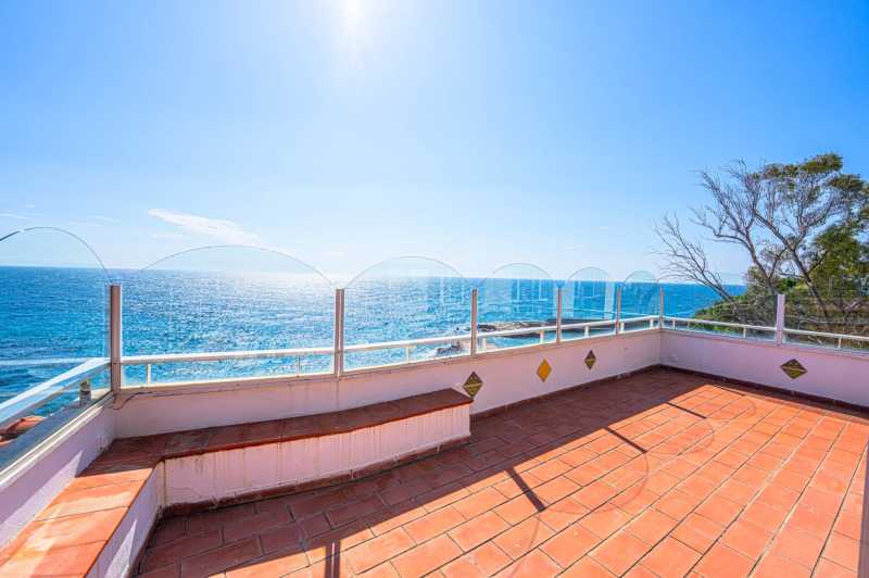 Penthouse en bord de mer à Sanremo, en première ligne
