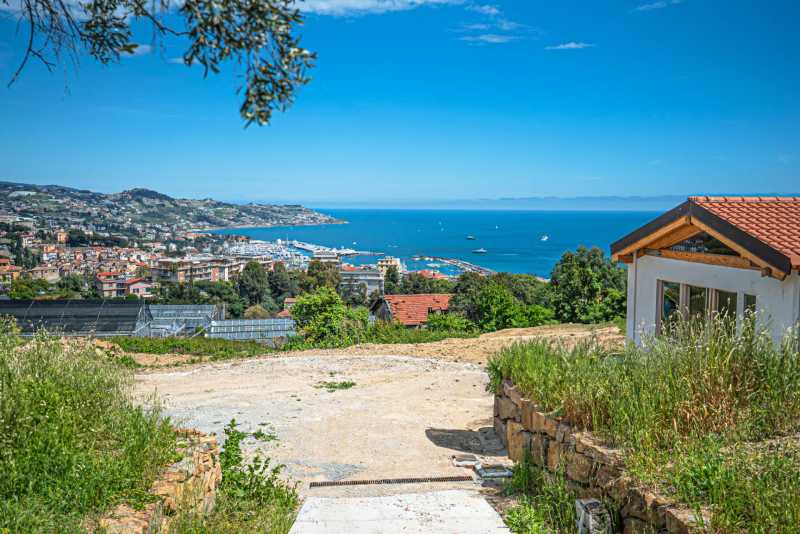 Maison à Sanremo, en construction.